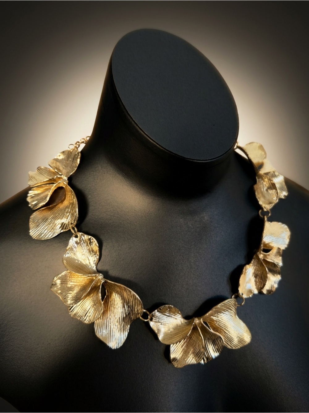 Golden tone Petal Statement Necklace - Elegant Women Jewelry